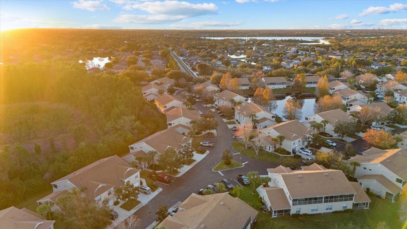 Image 40 of 43 For 7040 Strand Circle 201