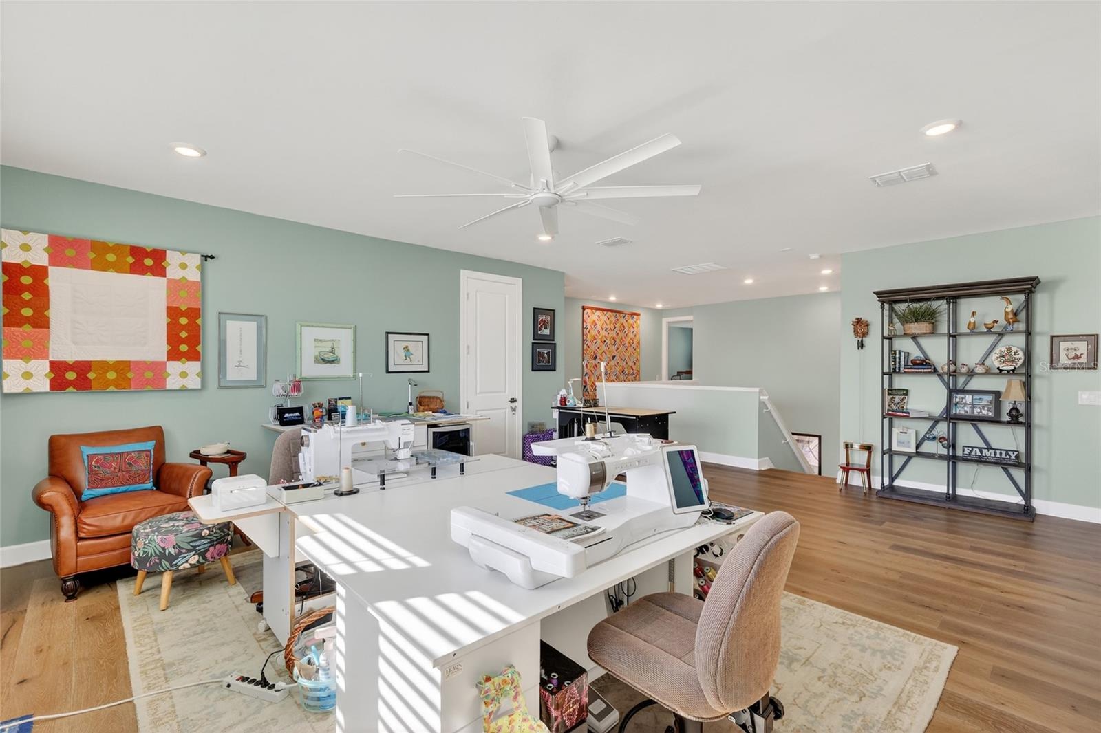 Image 32 of 74 For 5470 Silverside Pine Court