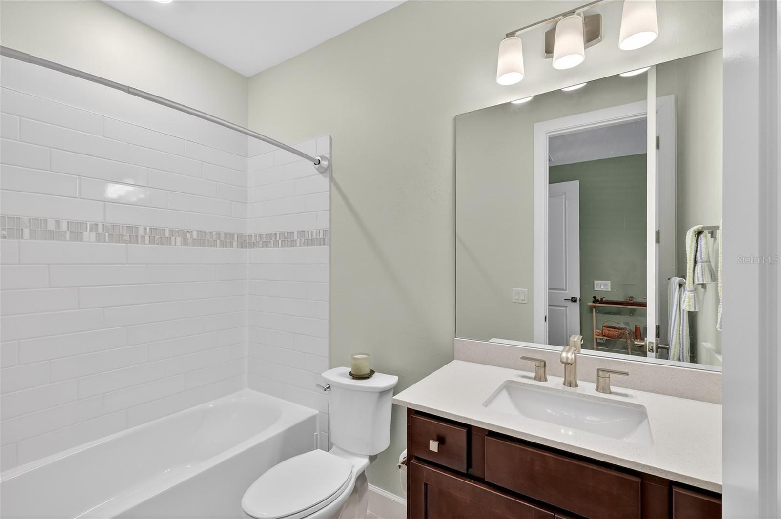 Image 50 of 74 For 5470 Silverside Pine Court