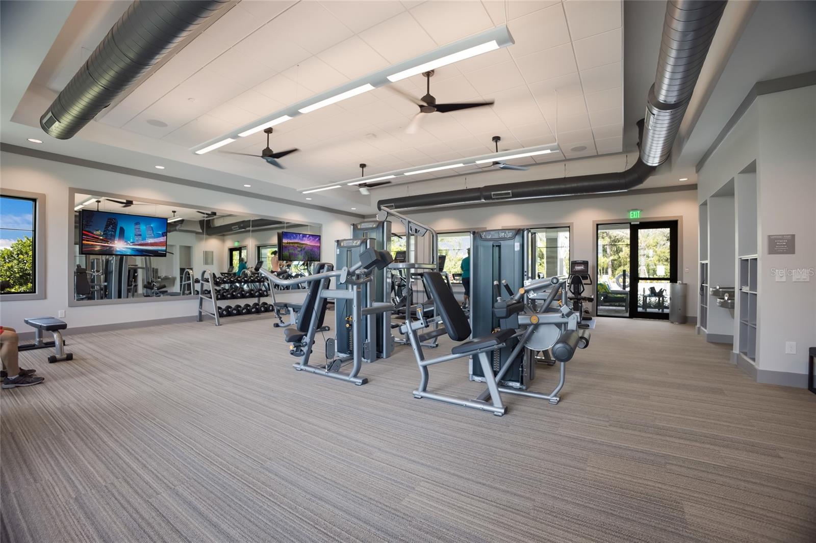 Image 64 of 74 For 5470 Silverside Pine Court