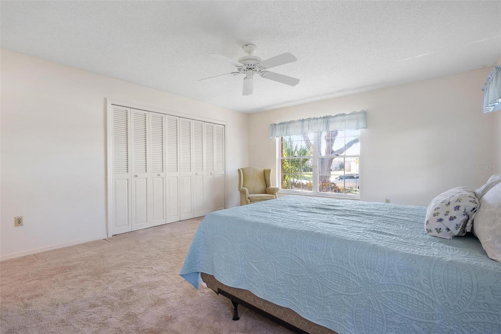 Image 39 of 52 For 6964 Country Lakes Circle