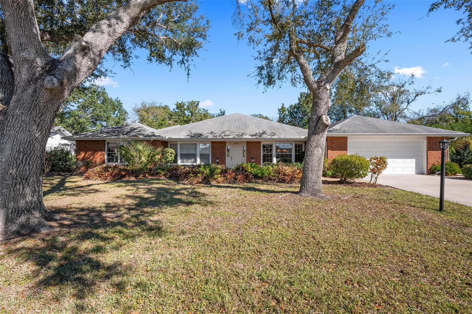 Image 50 of 52 For 6964 Country Lakes Circle