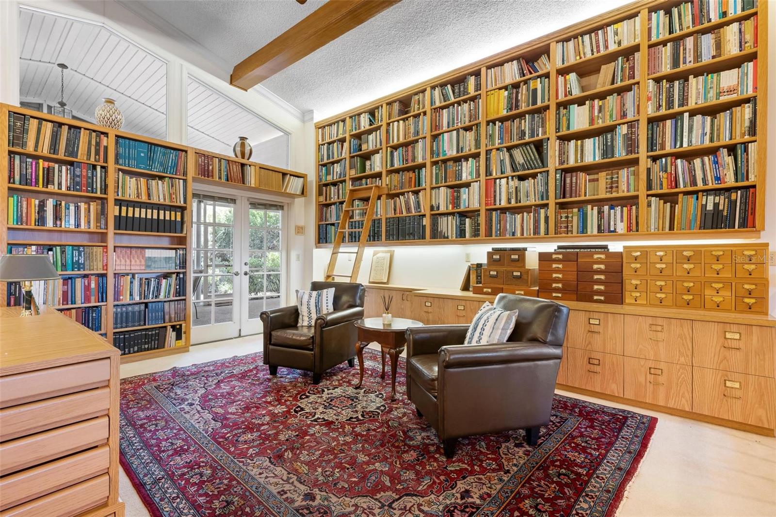 Image 6 of 52 For 6964 Country Lakes Circle