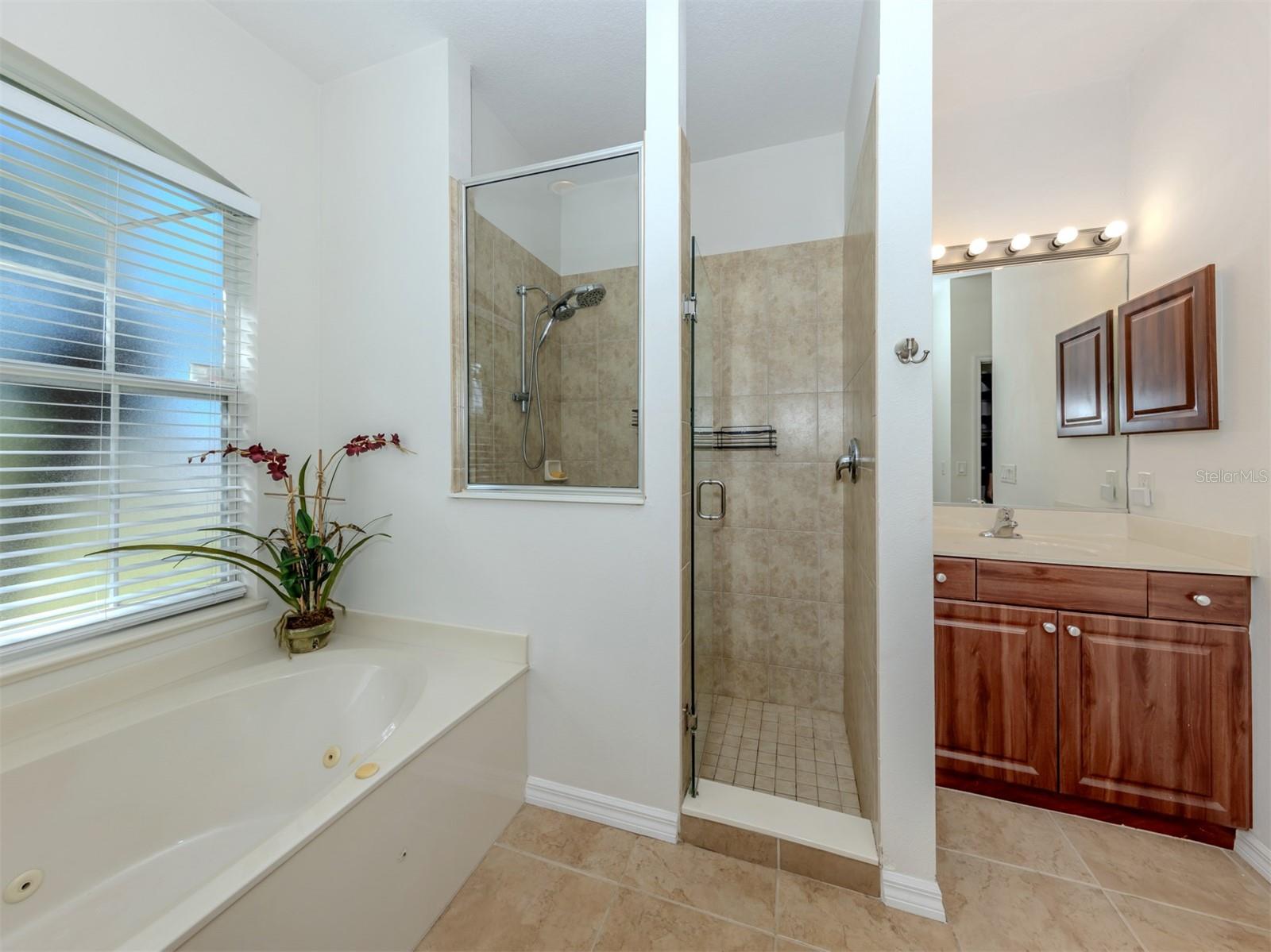 Image 20 of 76 For 5242 Abdella Lane