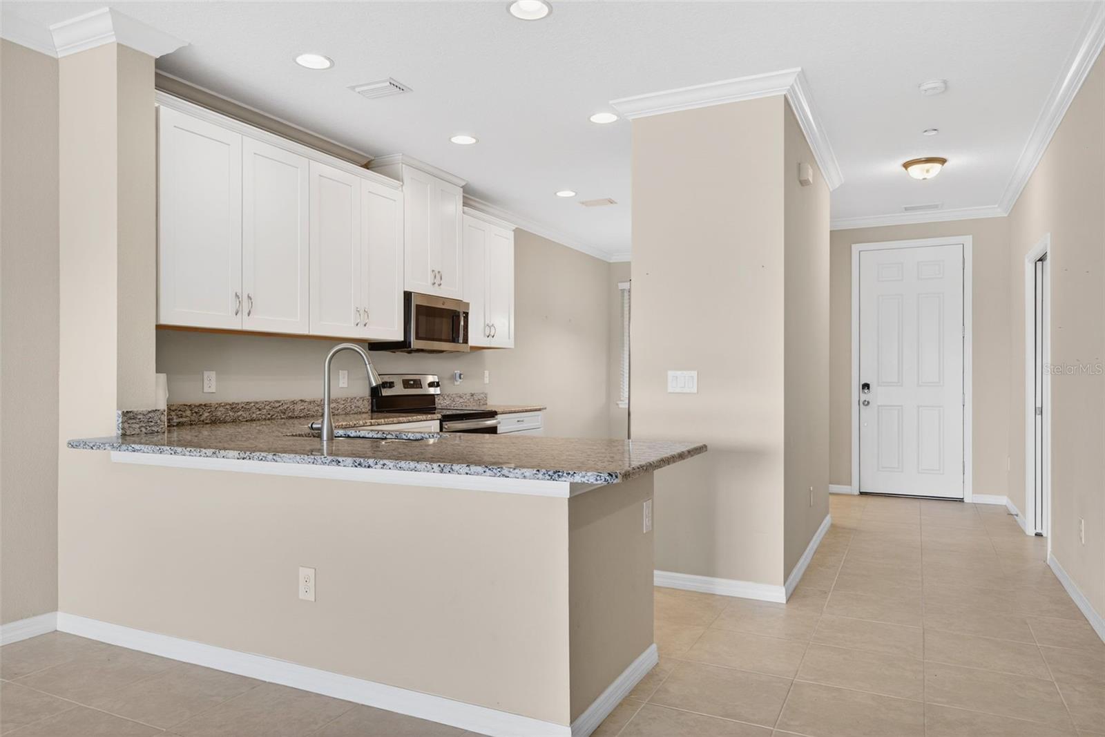 Image 16 of 99 For 13738 Messina Loop 103