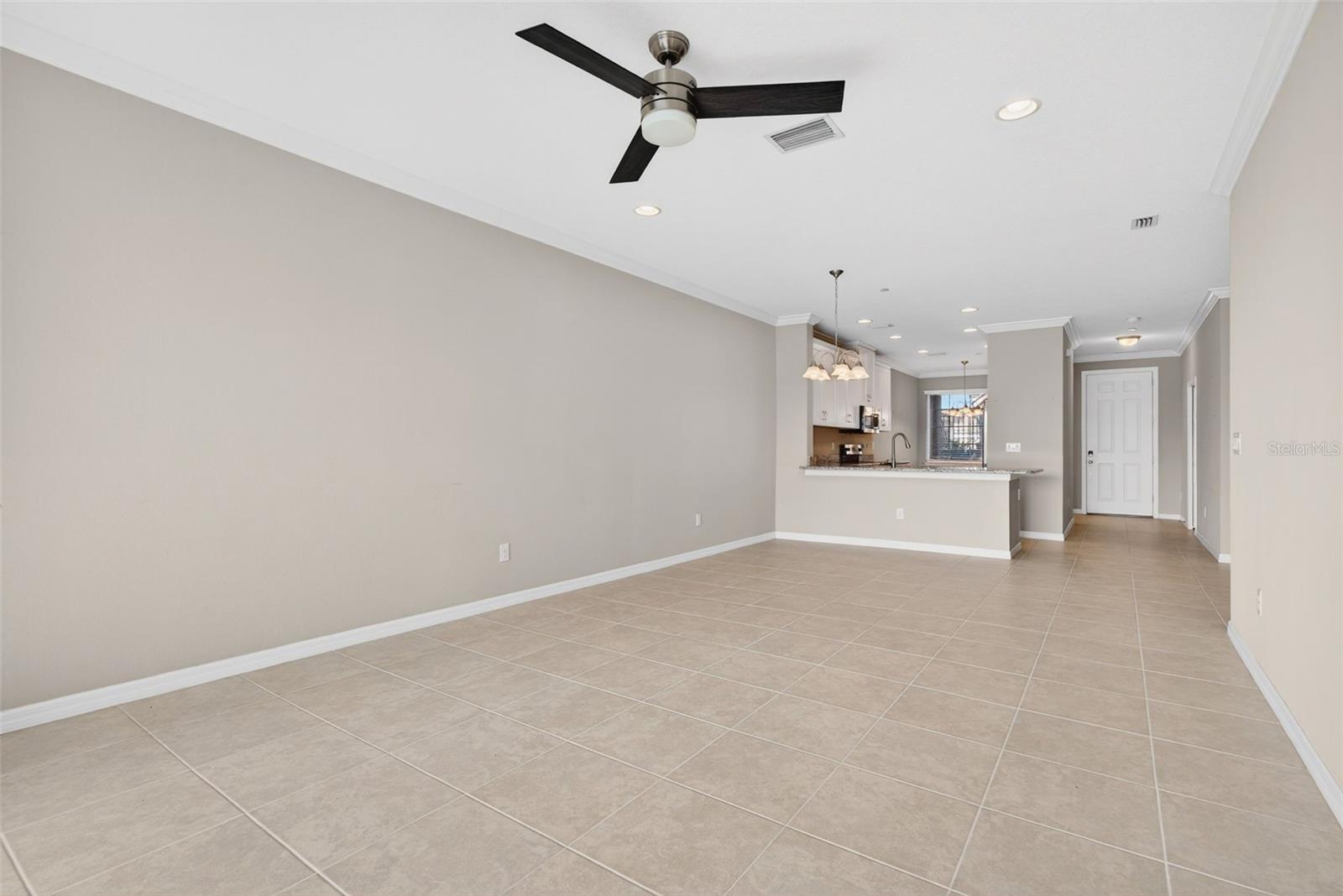 Image 27 of 99 For 13738 Messina Loop 103