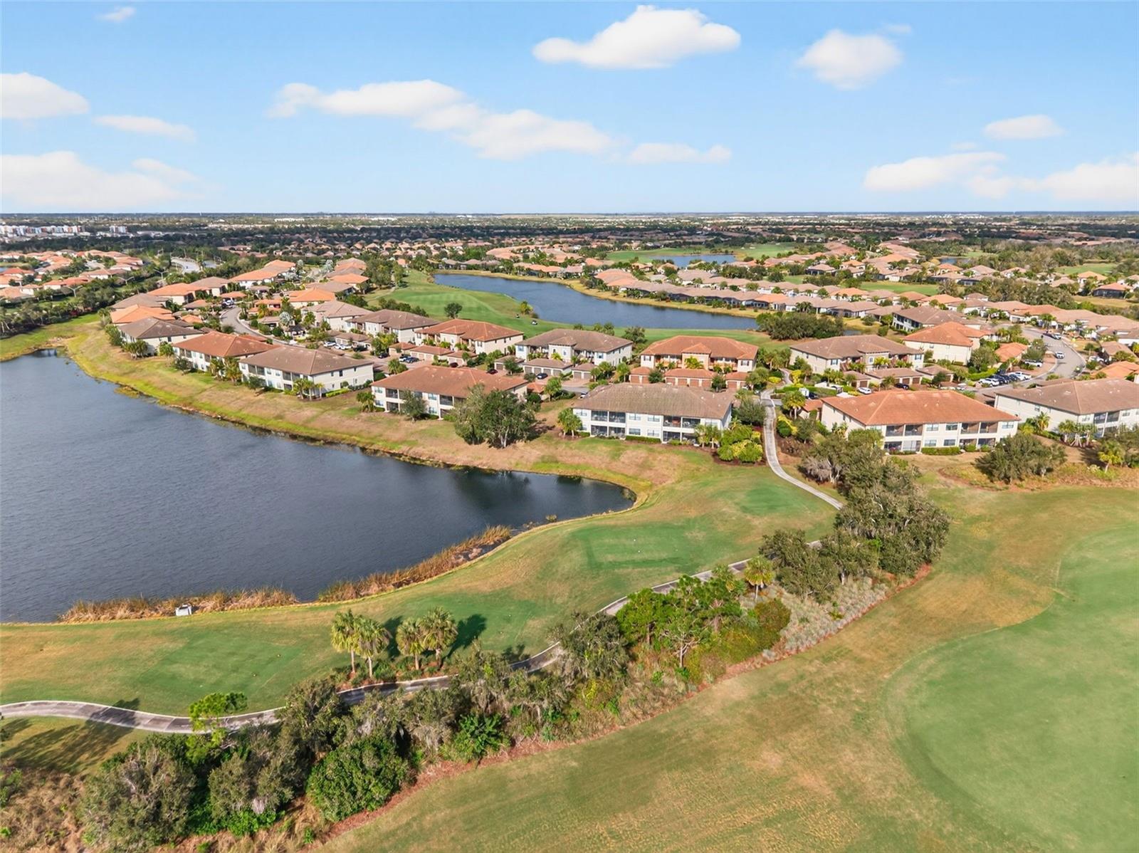 Image 64 of 99 For 13738 Messina Loop 103