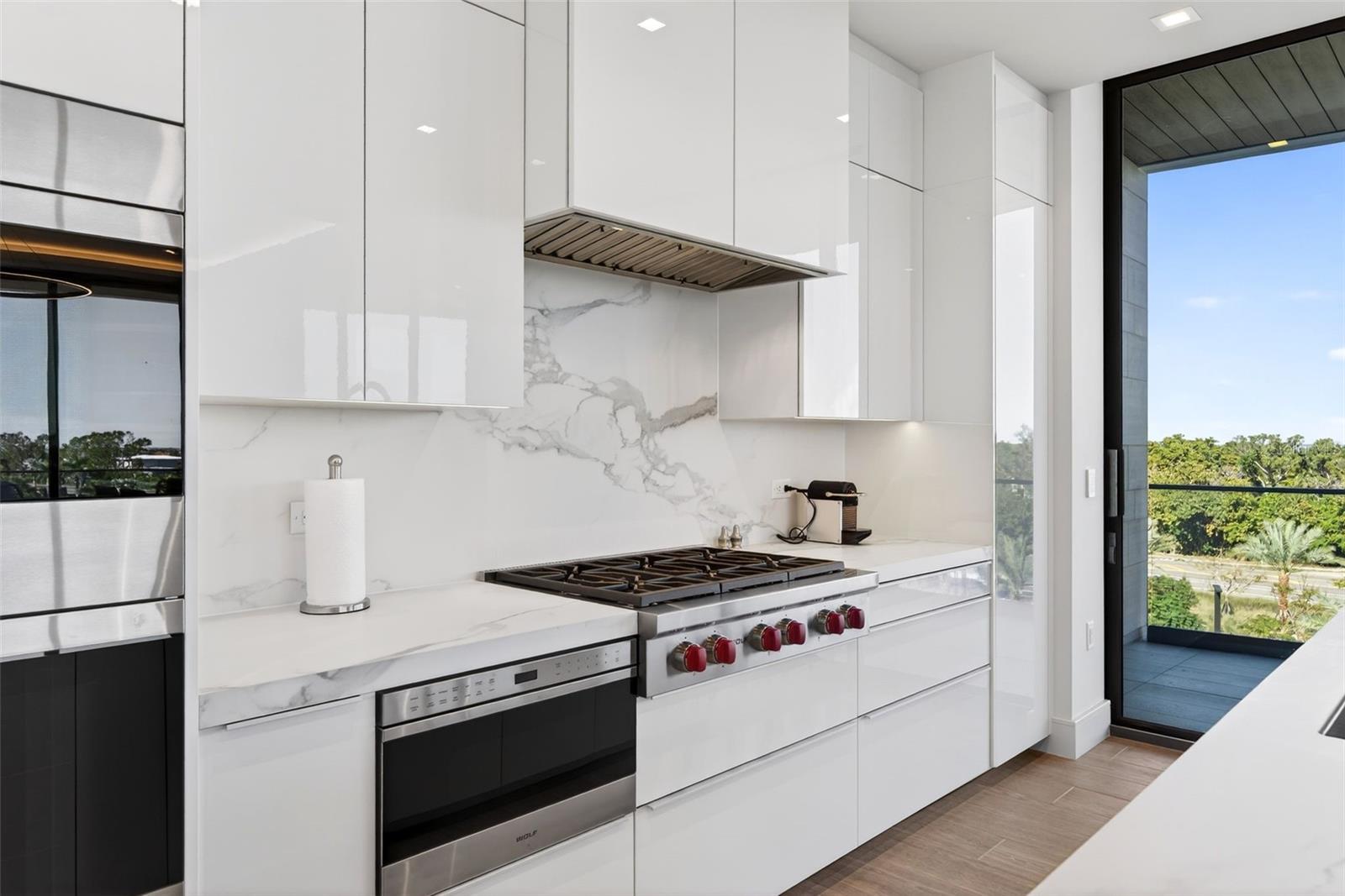 Image 20 of 88 For 1591 Gulf Of Mexico Drive 412