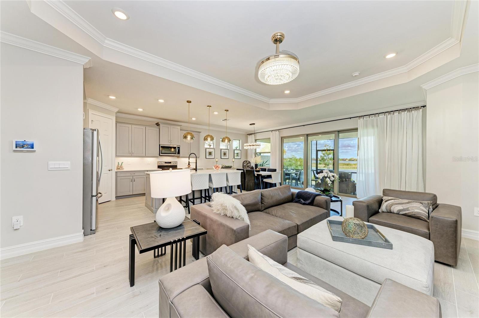 Image 11 of 88 For 576 Ravello Boulevard