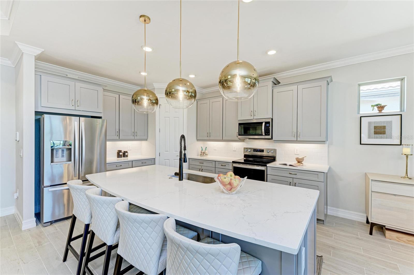 Image 30 of 88 For 576 Ravello Boulevard