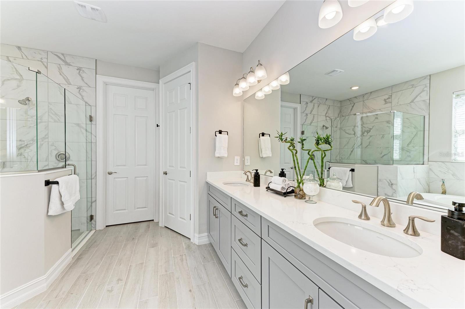 Image 39 of 88 For 576 Ravello Boulevard