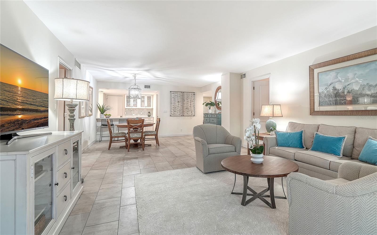 Image 12 of 50 For 1750 Benjamin Franklin Drive 9c