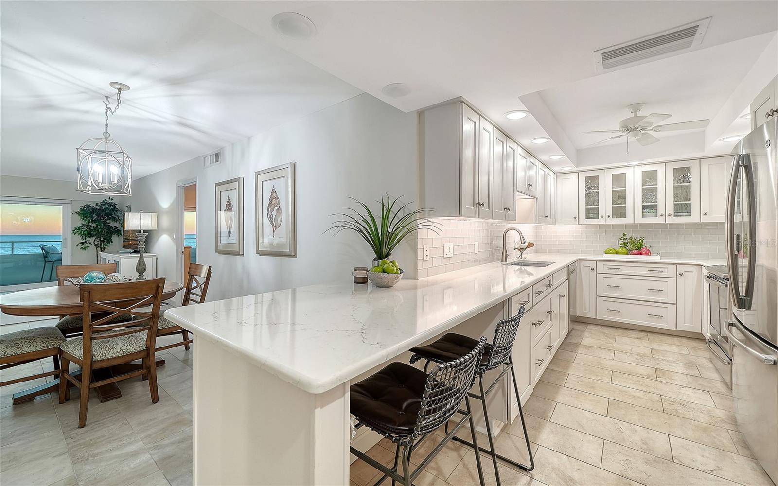 Image 15 of 50 For 1750 Benjamin Franklin Drive 9c