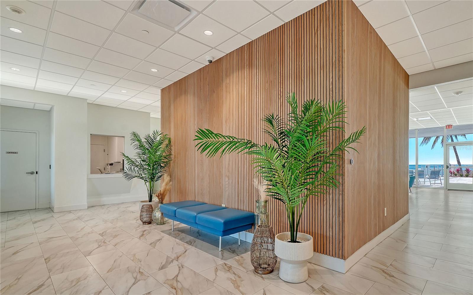 Image 31 of 50 For 1750 Benjamin Franklin Drive 9c