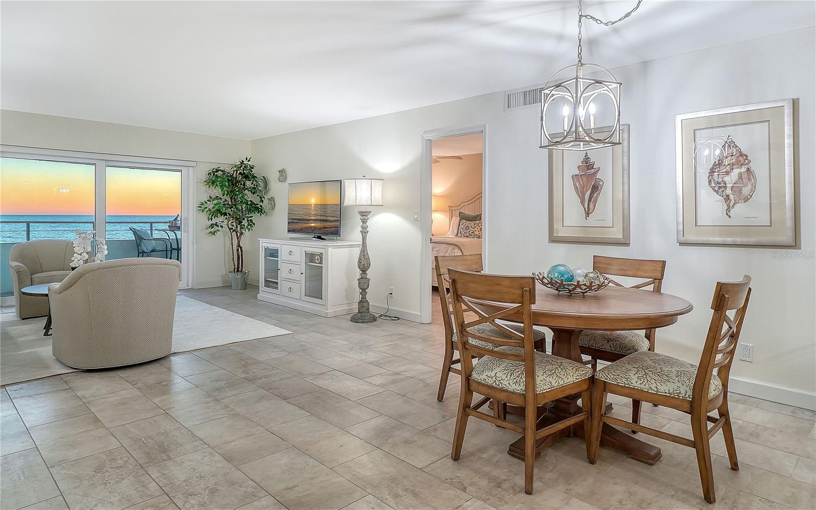 Image 7 of 50 For 1750 Benjamin Franklin Drive 9c