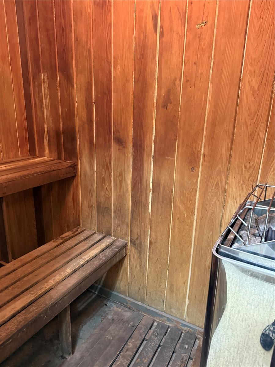 Image 13 of 20 For 2632 Hidden Lake Drive N H