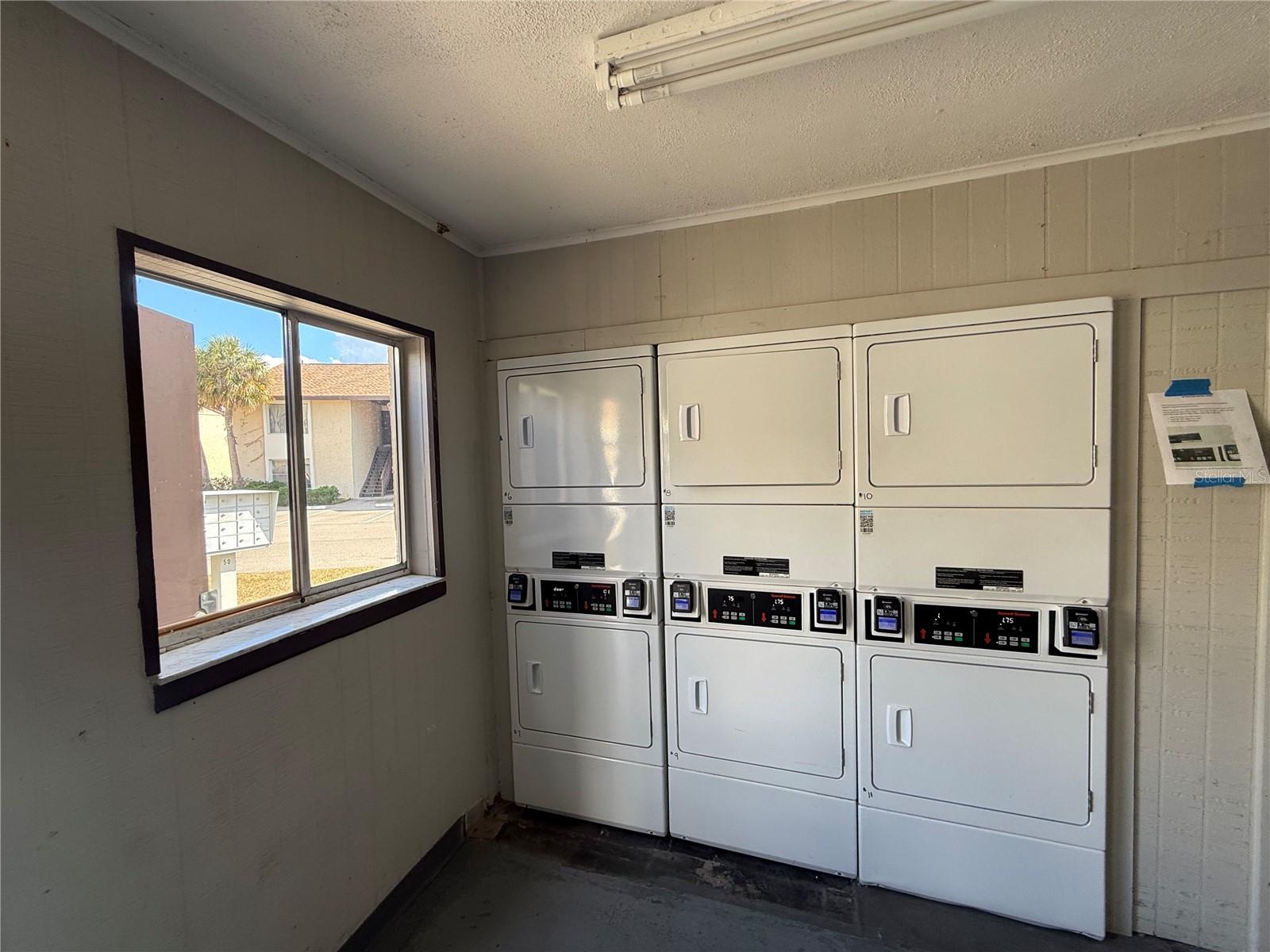 Image 17 of 20 For 2632 Hidden Lake Drive N H