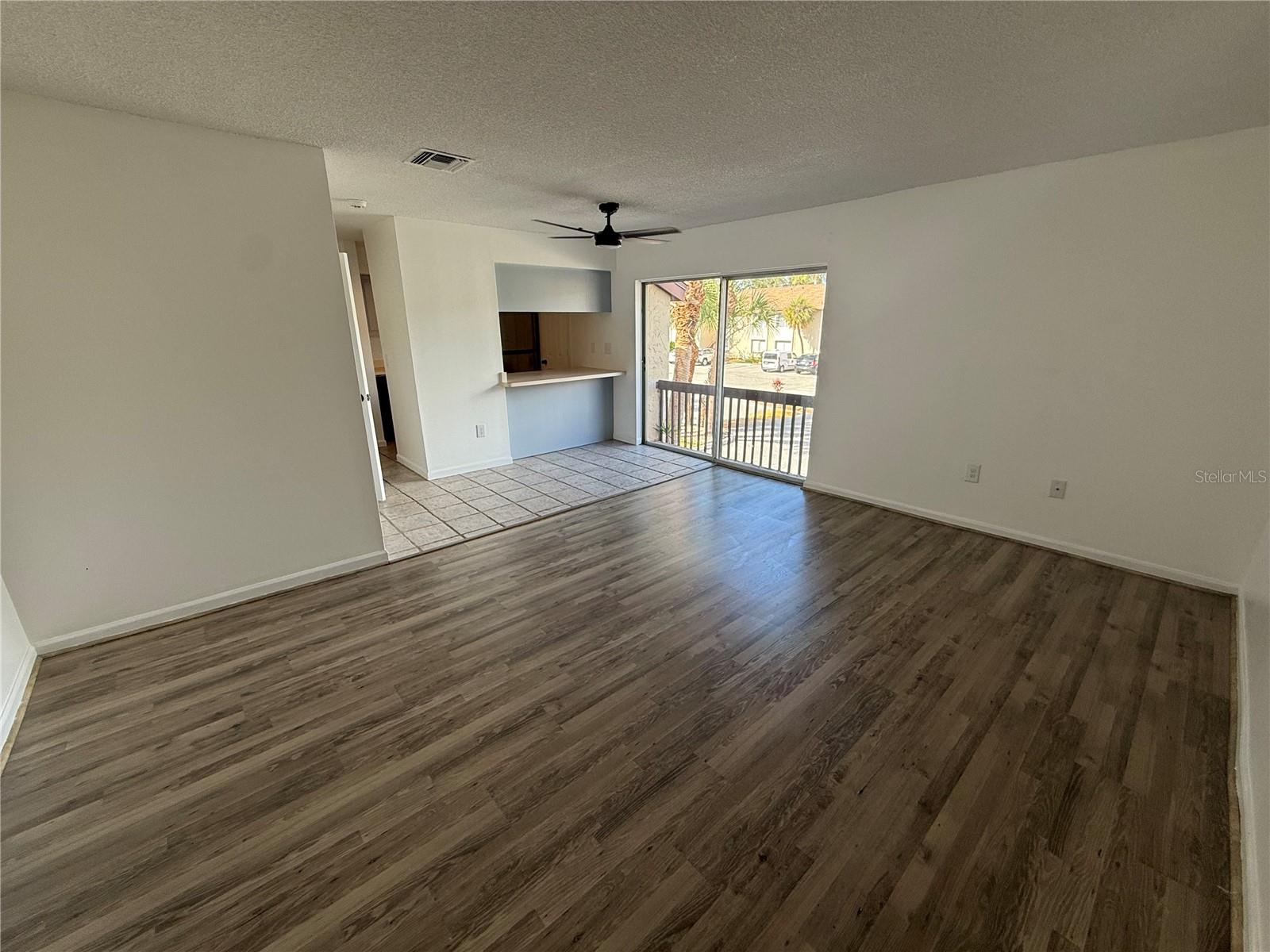 Image 3 of 20 For 2632 Hidden Lake Drive N H