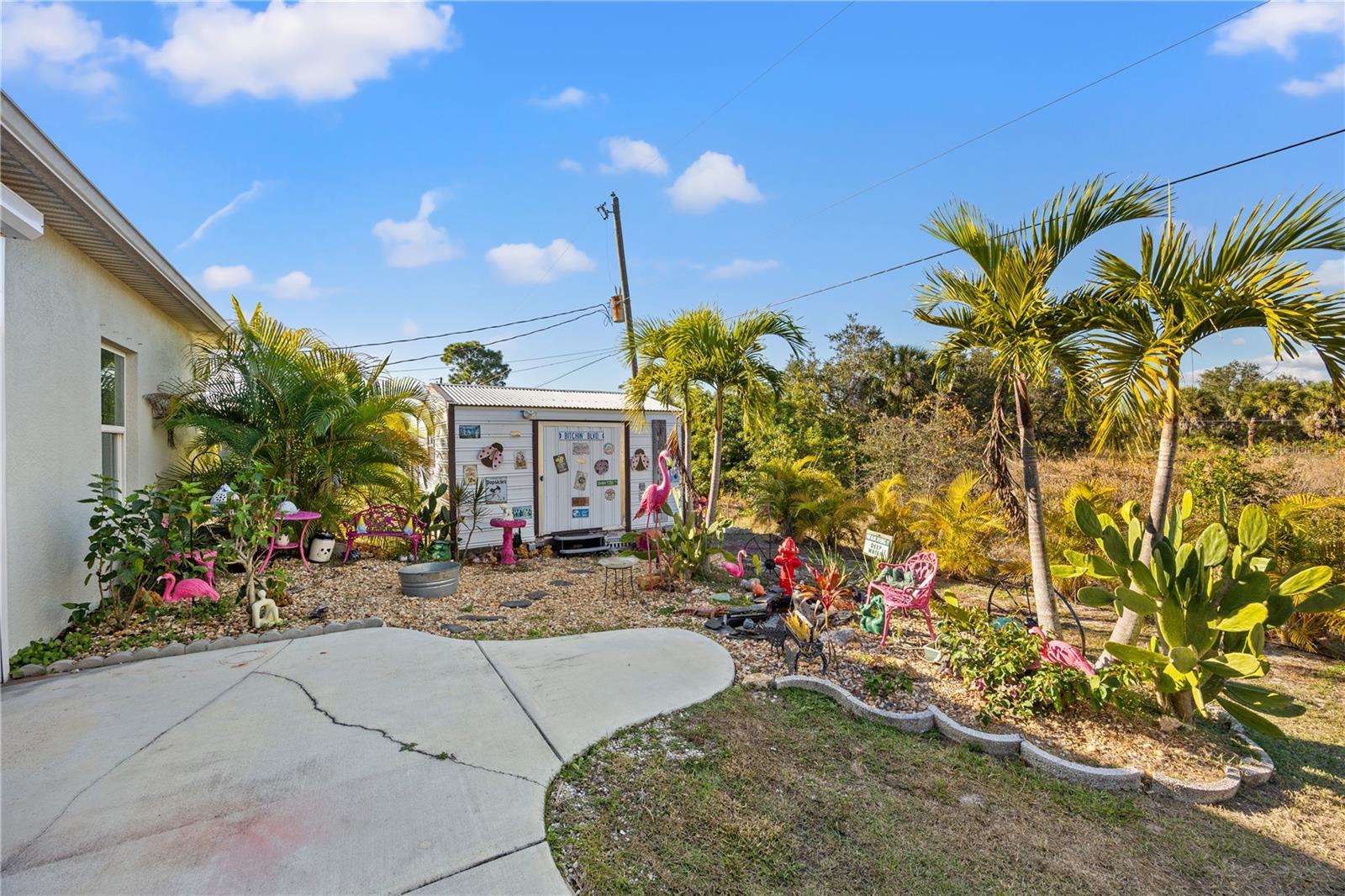 Image 10 of 38 For 17265 Gulfspray Circle