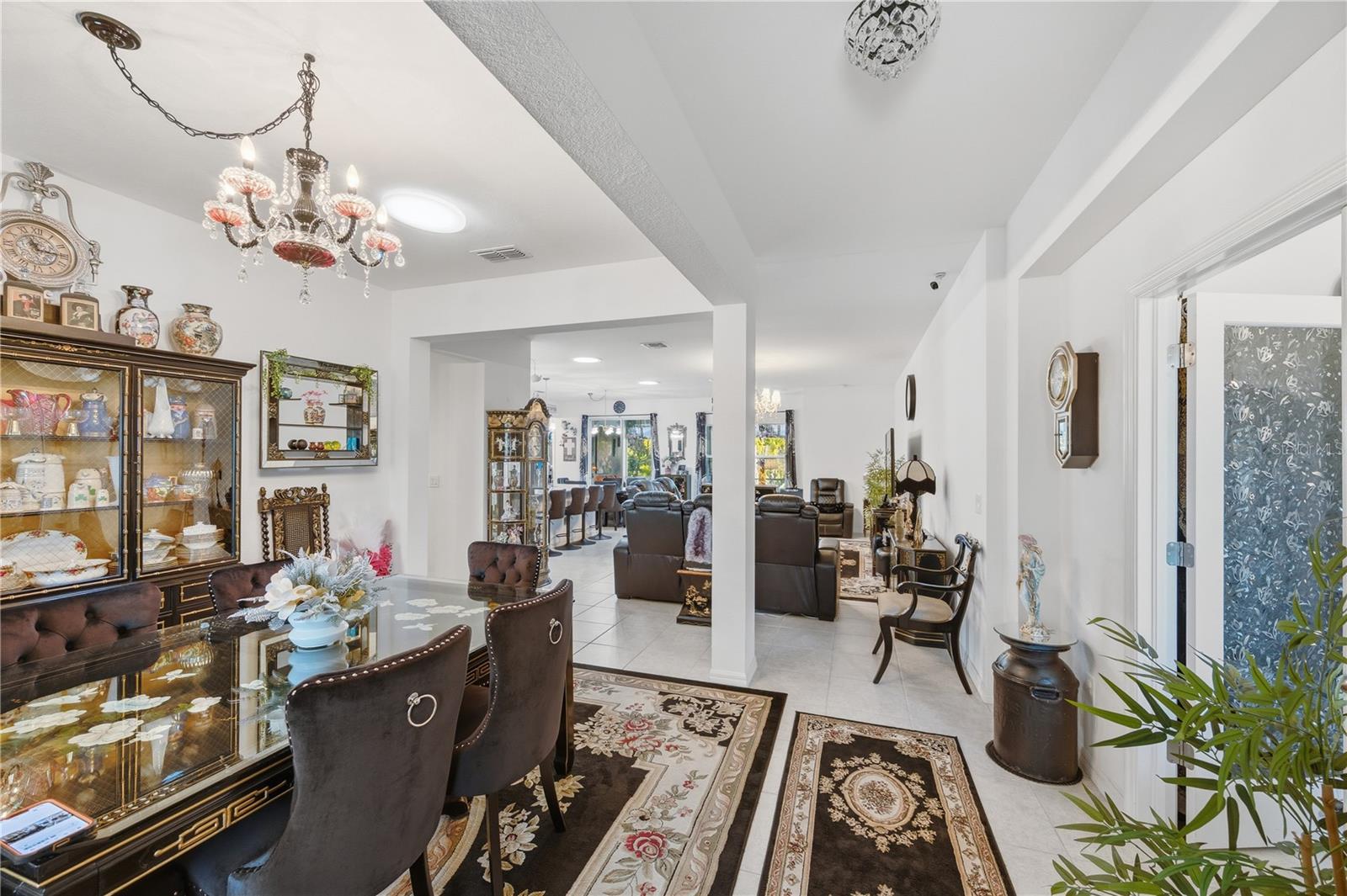 Image 11 of 38 For 17265 Gulfspray Circle