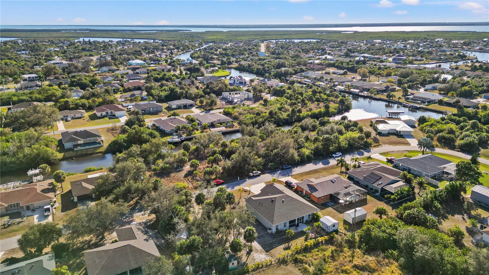 Image 6 of 38 For 17265 Gulfspray Circle