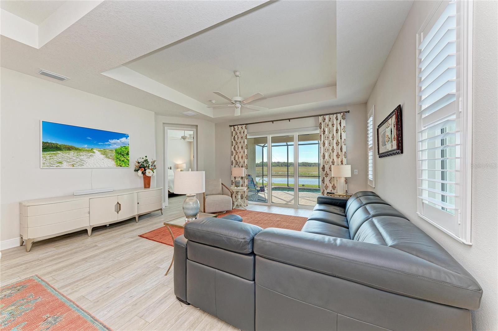 Image 13 of 42 For 164 Van Gogh Cove