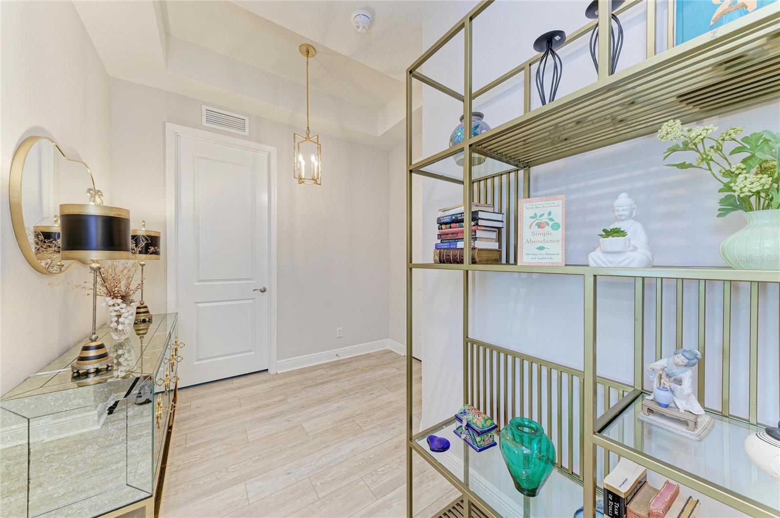 Image 29 of 42 For 164 Van Gogh Cove