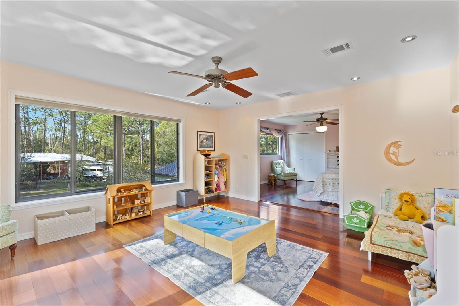 Image 48 of 72 For 6950 El Dorado Drive