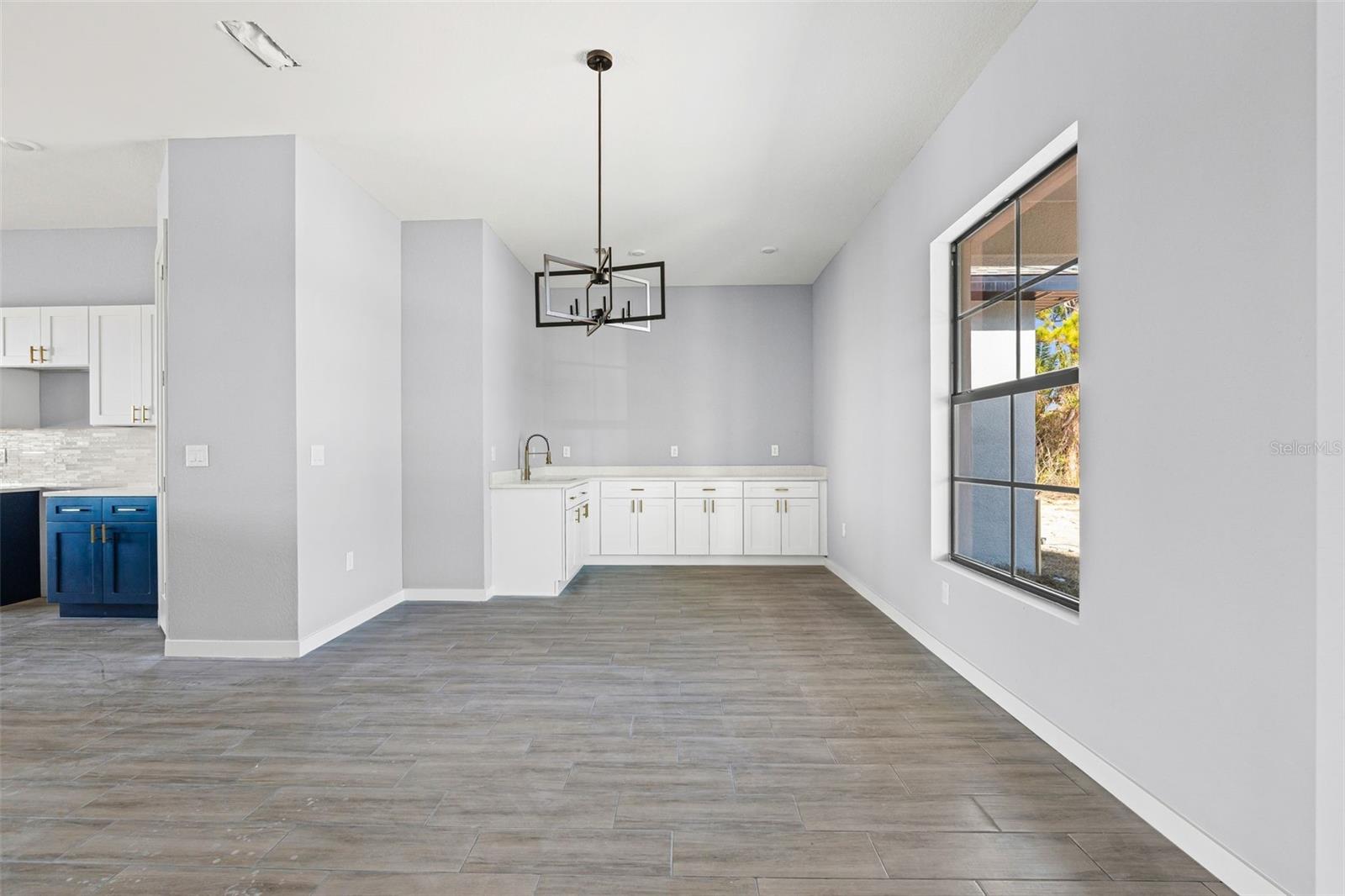 Image 12 of 28 For 6137 Grove Boulevard