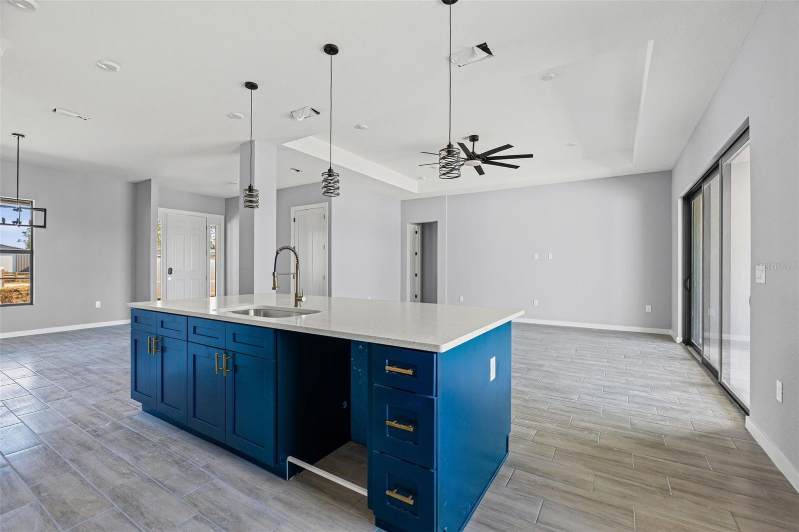 Image 6 of 28 For 6137 Grove Boulevard