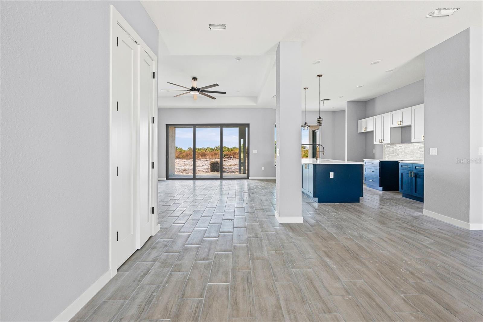 Image 9 of 28 For 6137 Grove Boulevard