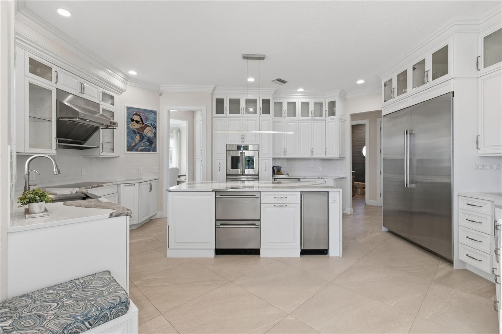 Image 12 of 60 For 144 Casey Key Road