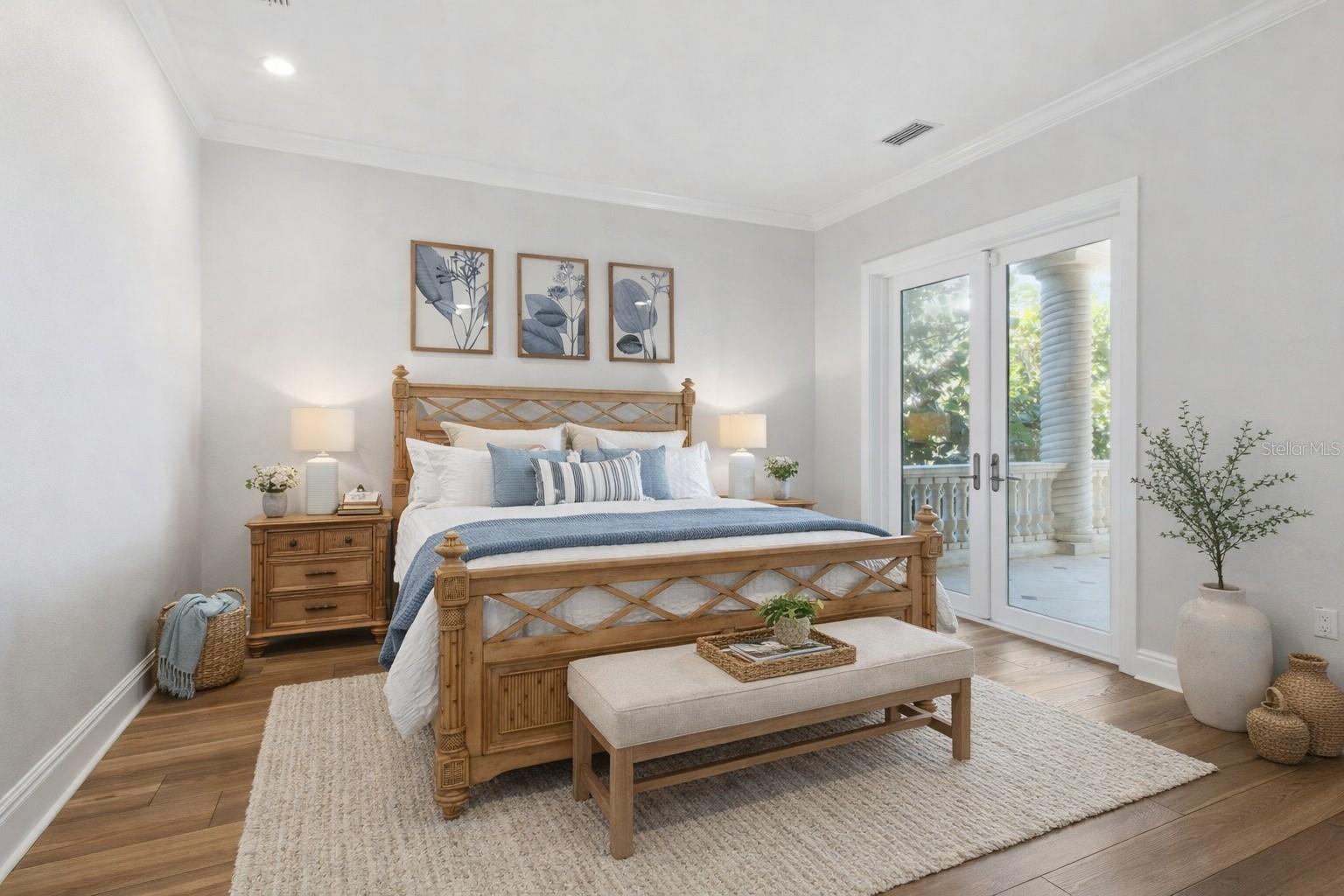 Image 41 of 60 For 144 Casey Key Road