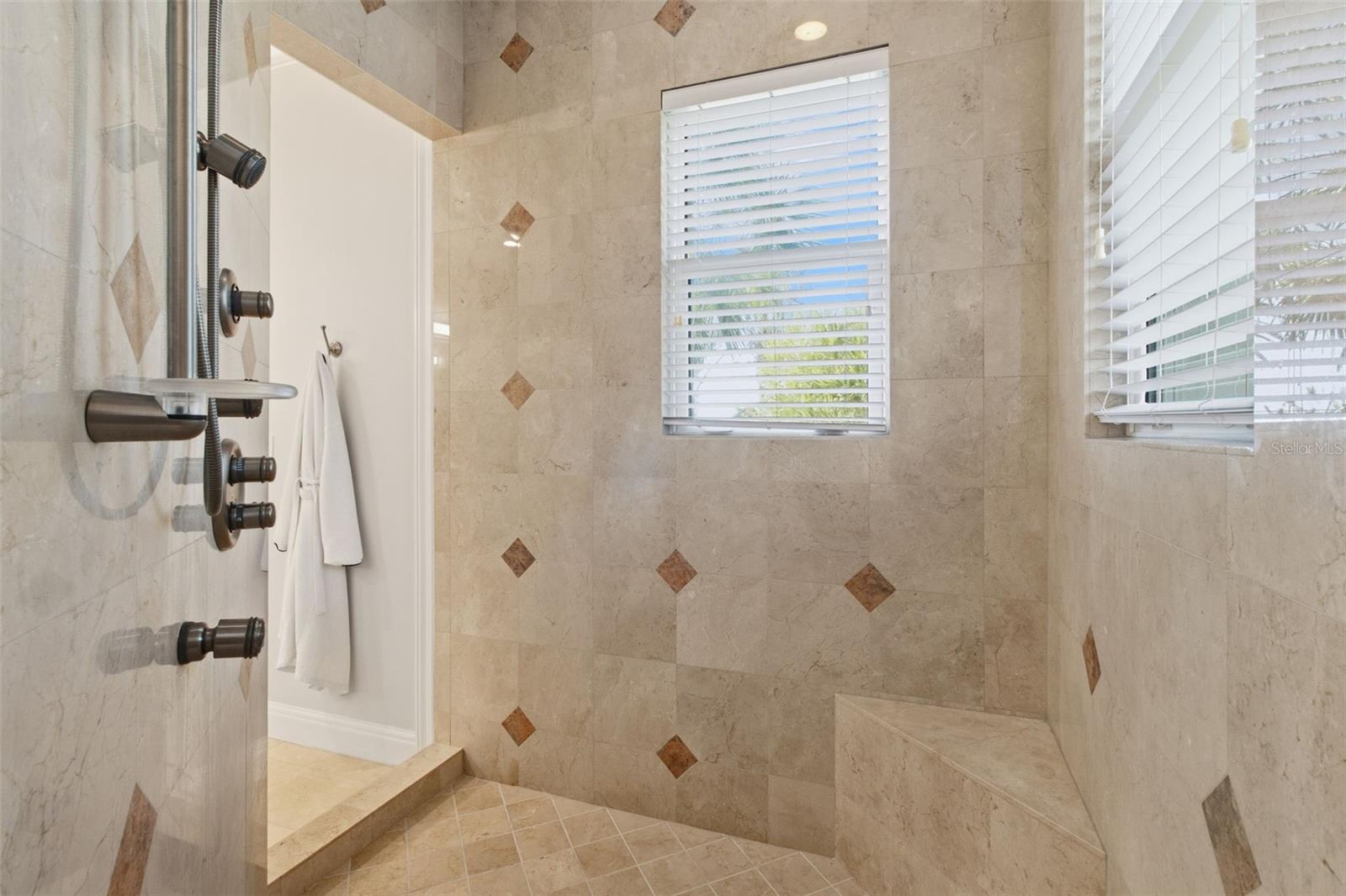 Image 45 of 60 For 144 Casey Key Road