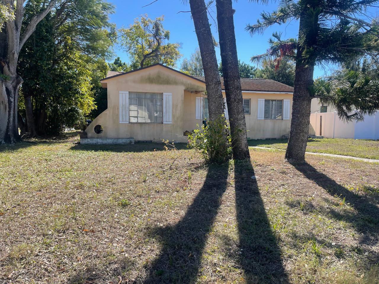 Image 9 of 24 For 1900 26th Avenue N