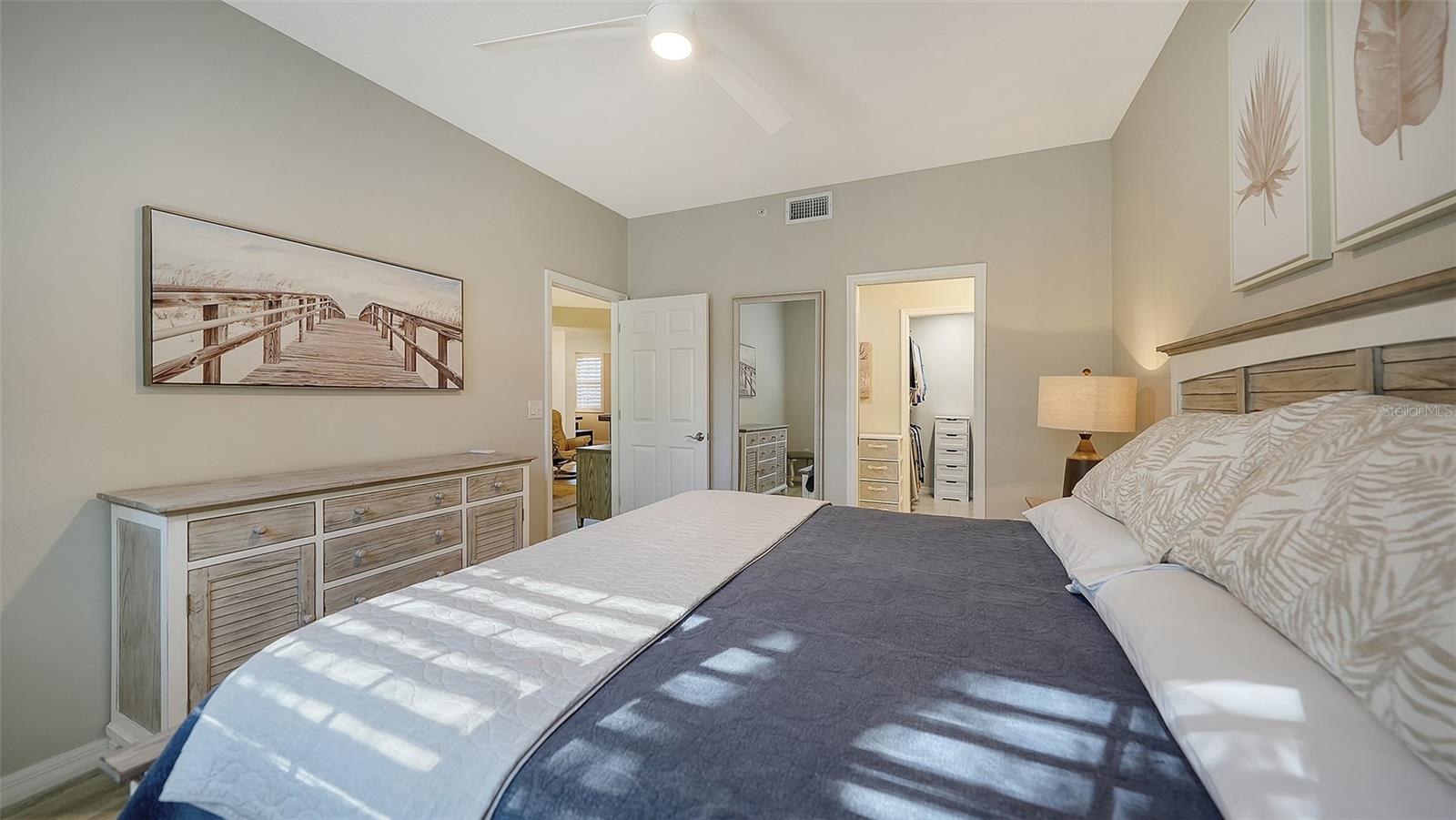 Image 26 of 67 For 4240 Breezeway Boulevard 310