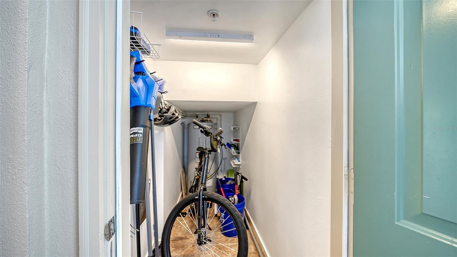 Image 42 of 67 For 4240 Breezeway Boulevard 310