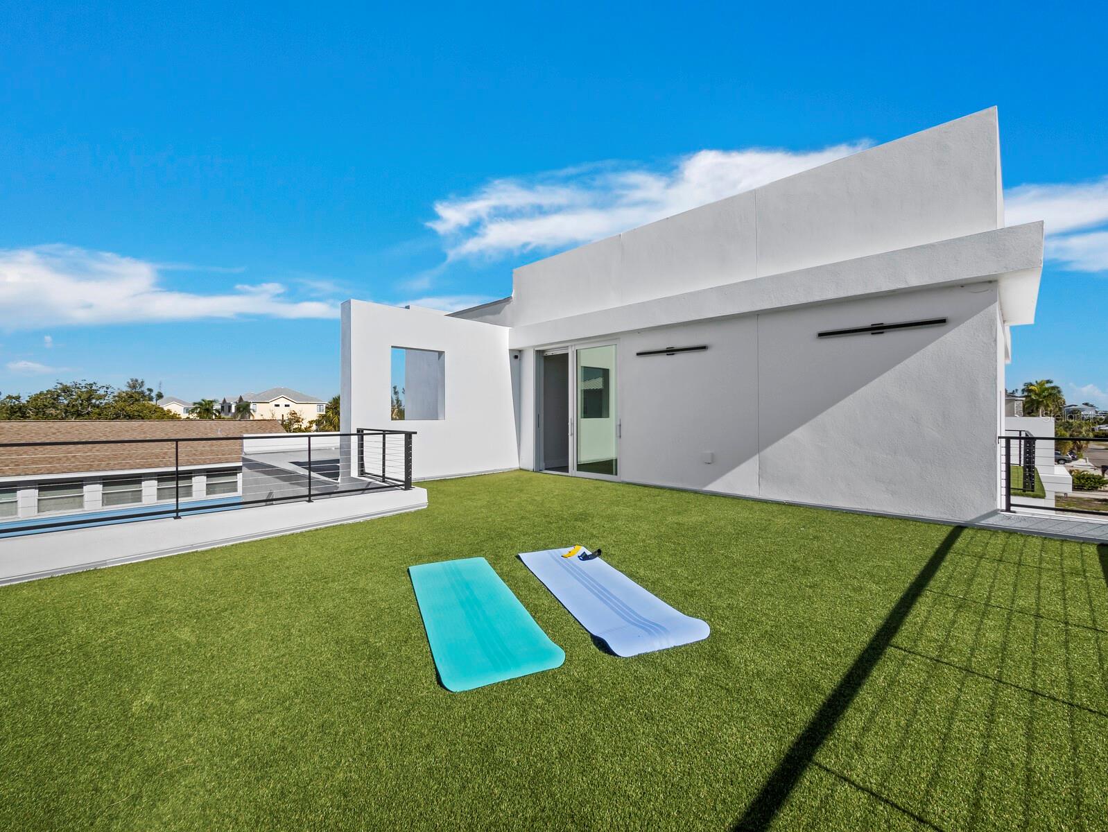 Image 33 of 55 For 635 Jungle Queen Way