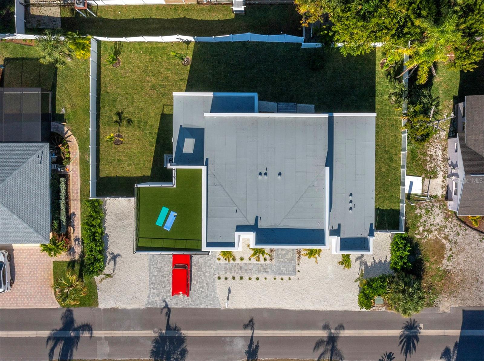 Image 47 of 55 For 635 Jungle Queen Way