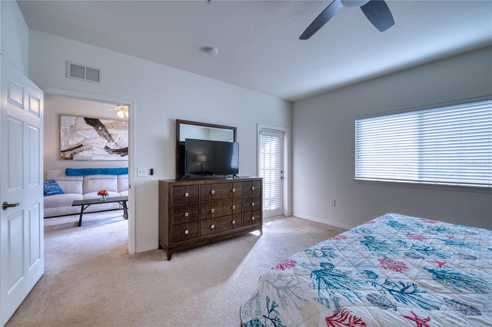 Image 28 of 52 For 3980 Mediterranea Circle 522