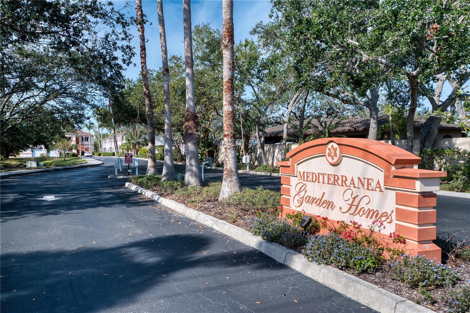 Image 30 of 52 For 3980 Mediterranea Circle 522