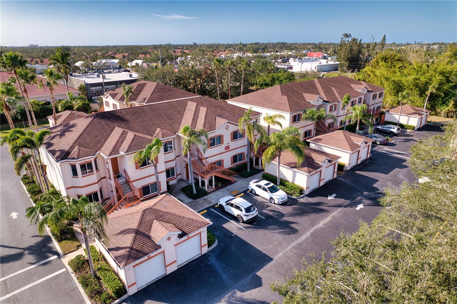 Image 41 of 52 For 3980 Mediterranea Circle 522