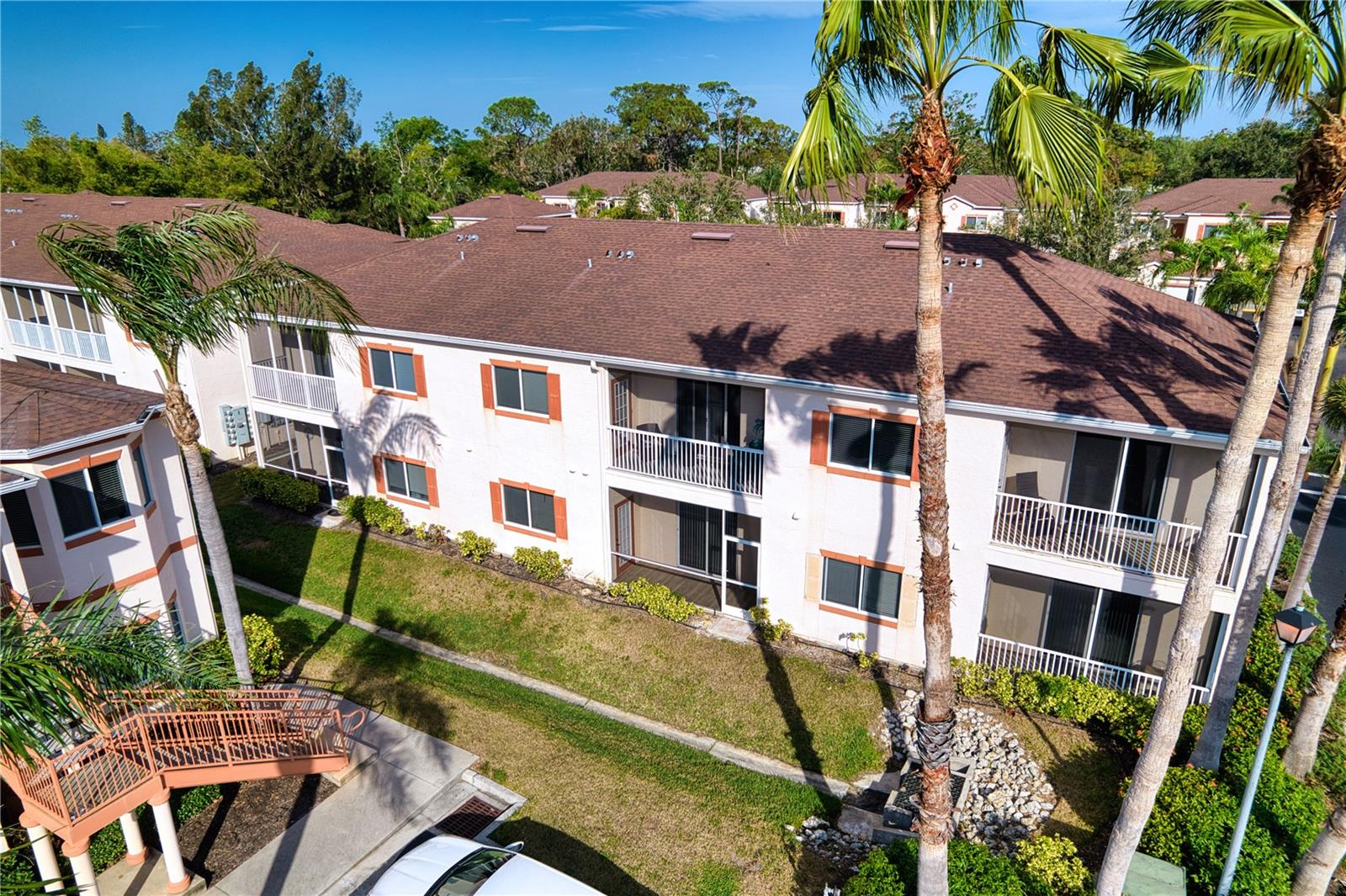 Image 46 of 52 For 3980 Mediterranea Circle 522