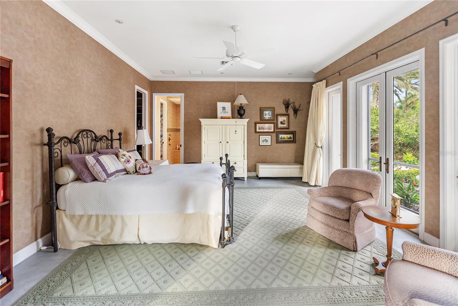 Image 14 of 25 For 1804 Lake Shore Drive