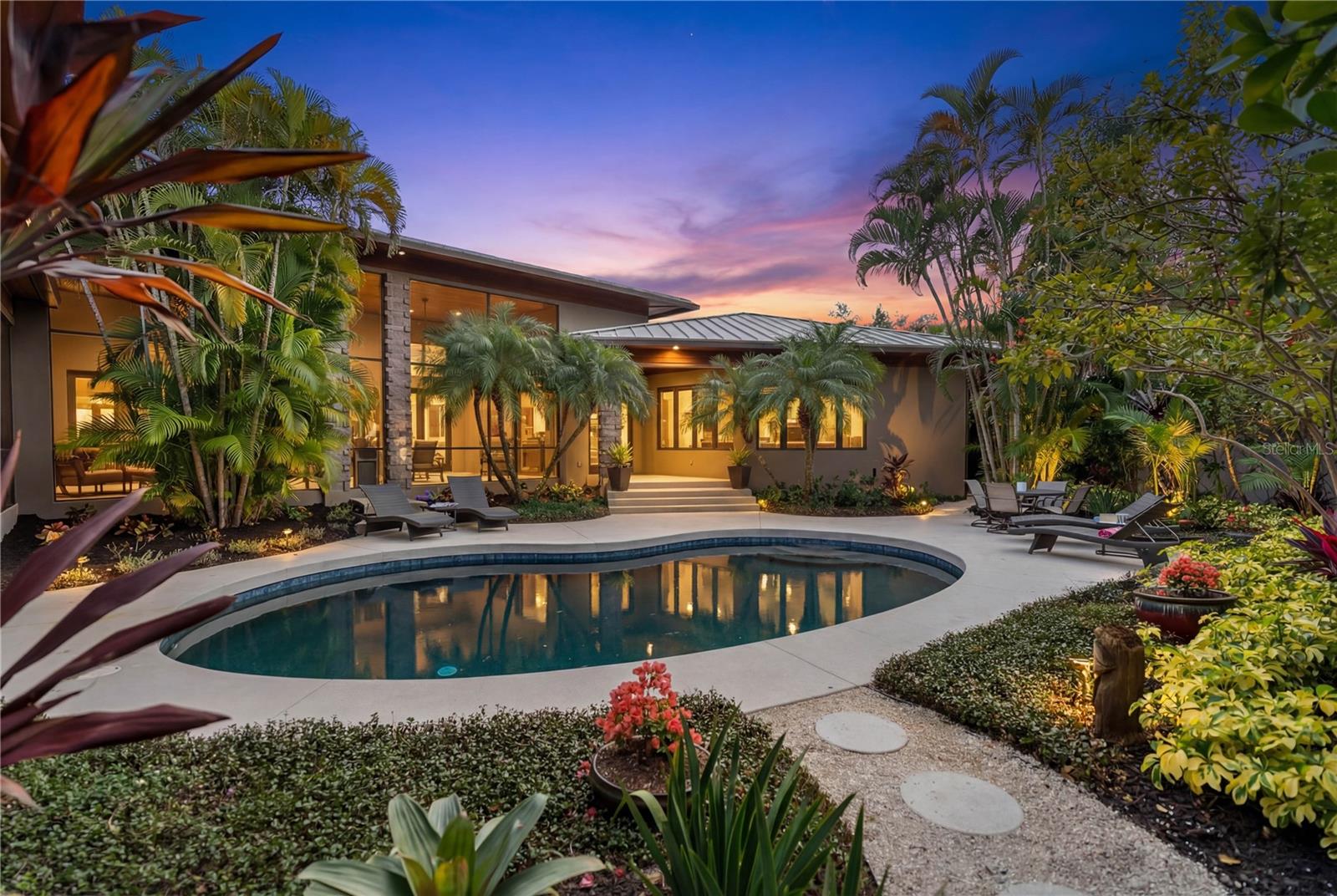 Image 3 of 25 For 1804 Lake Shore Drive