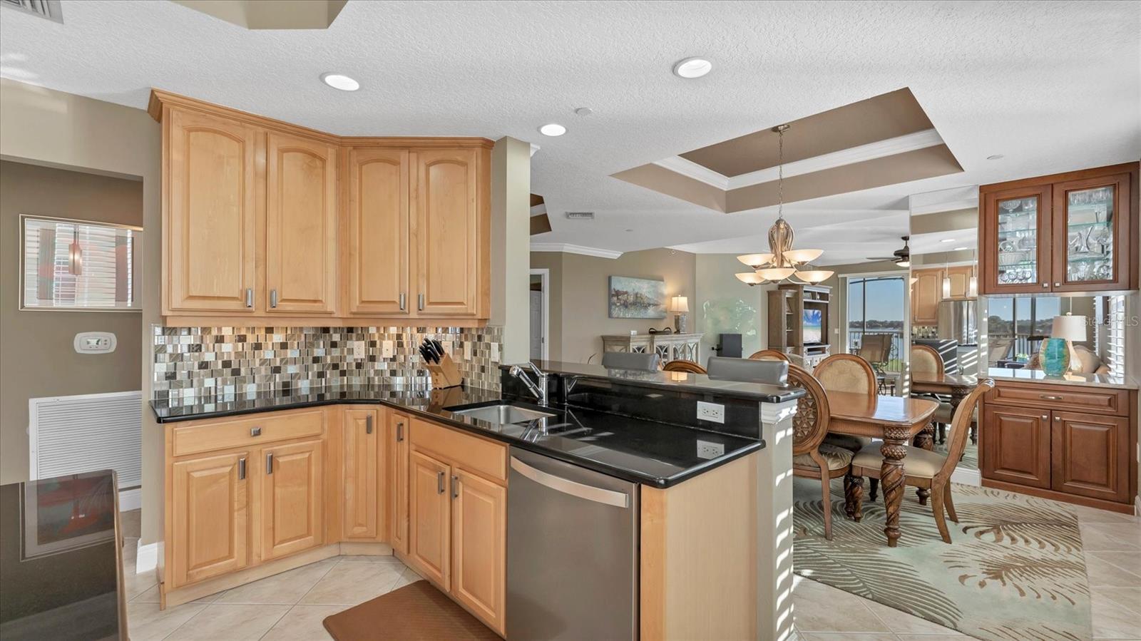 Image 22 of 74 For 6414 Watercrest Way 302