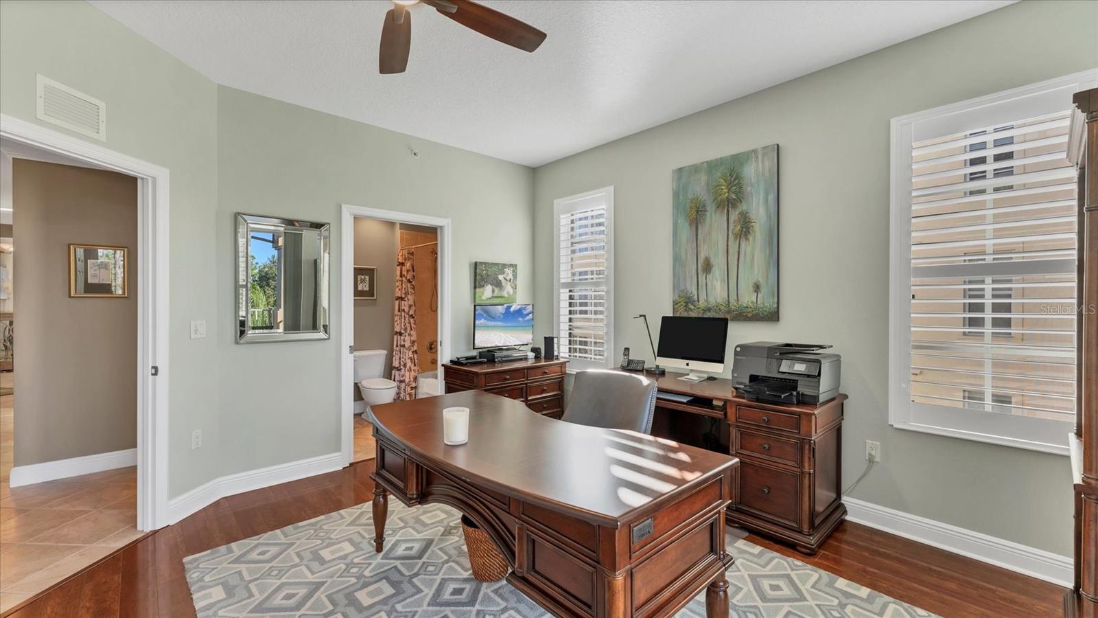 Image 41 of 74 For 6414 Watercrest Way 302