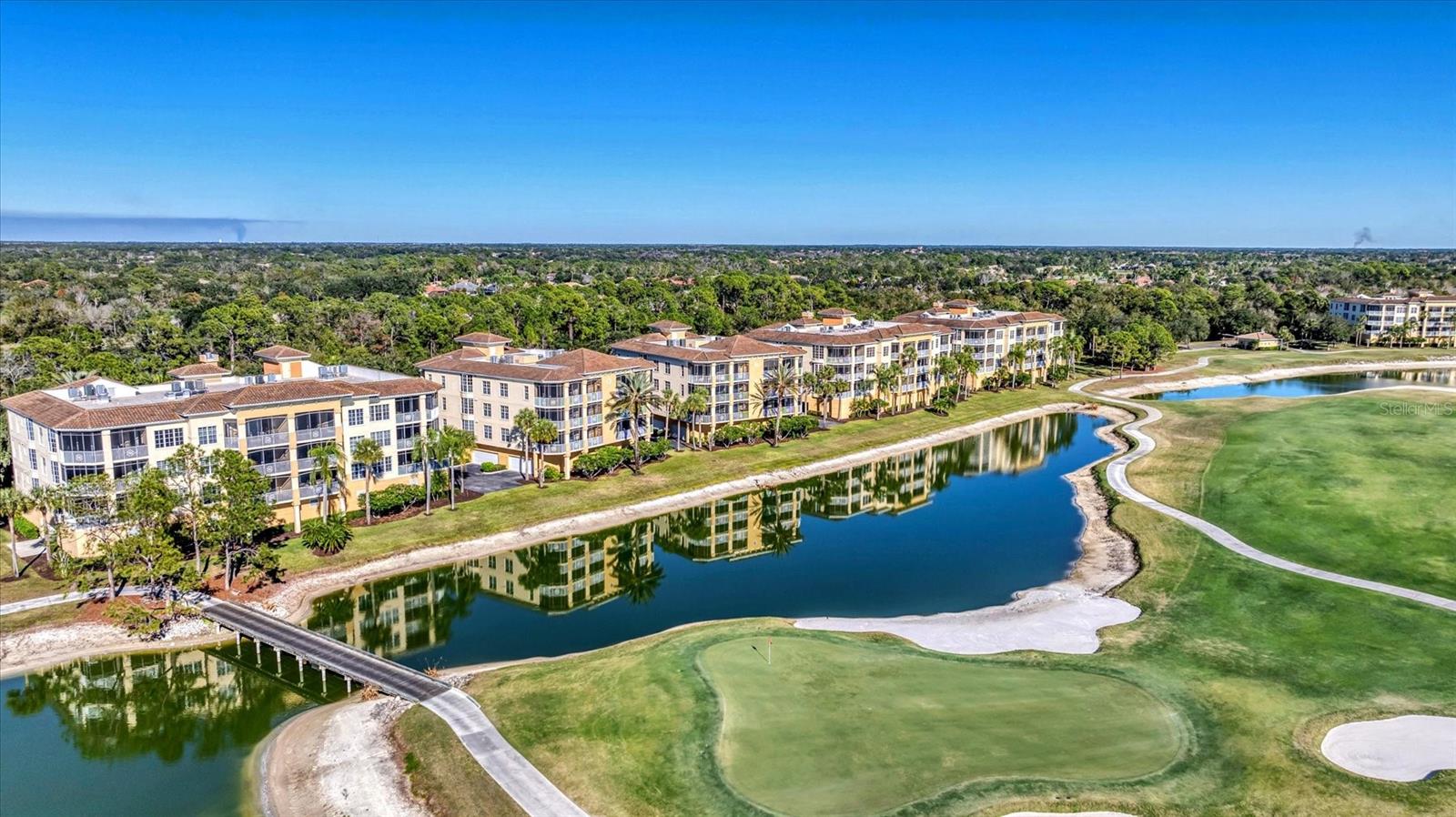 Image 50 of 74 For 6414 Watercrest Way 302