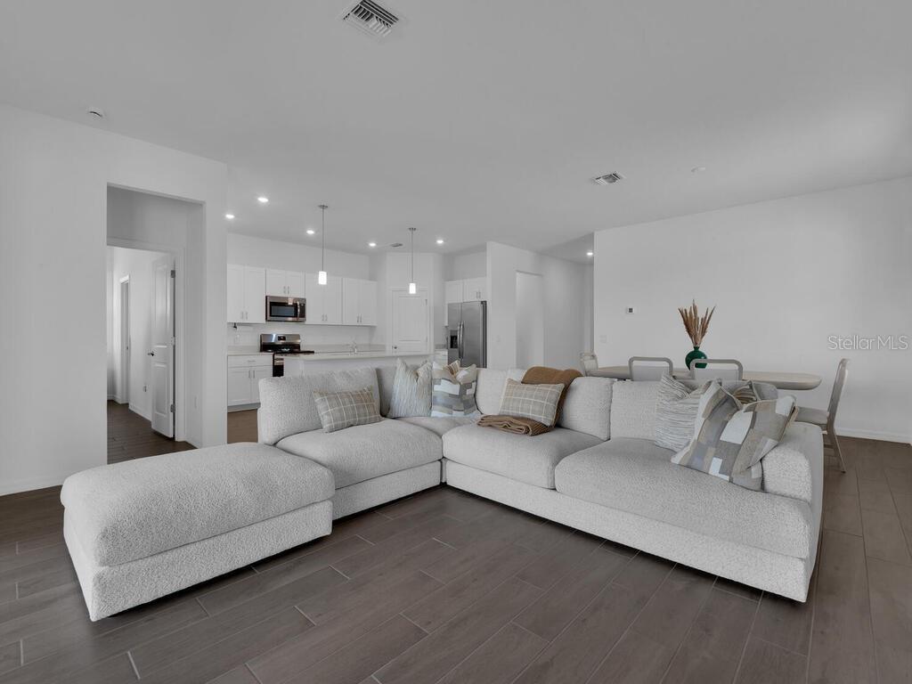 Image 16 of 39 For 11605 Cloverly Lane