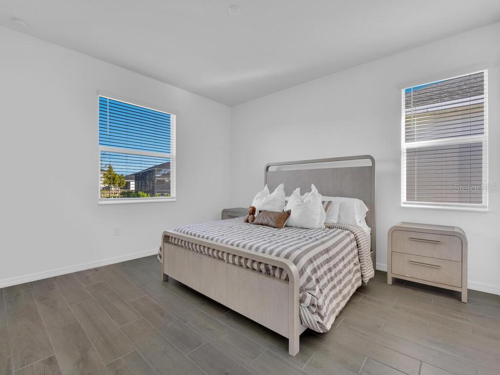 Image 17 of 39 For 11605 Cloverly Lane